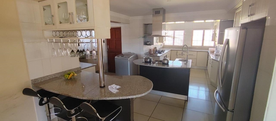 5 Bedroom Property for Sale in Amandasig Gauteng