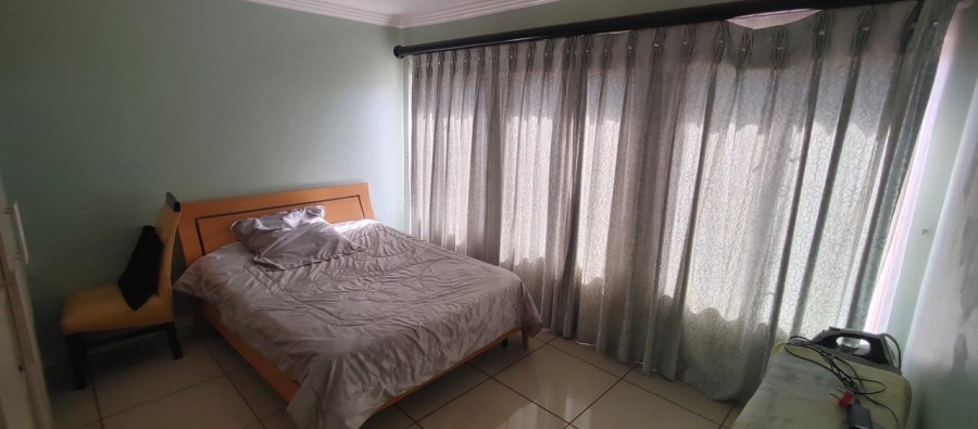 5 Bedroom Property for Sale in Amandasig Gauteng