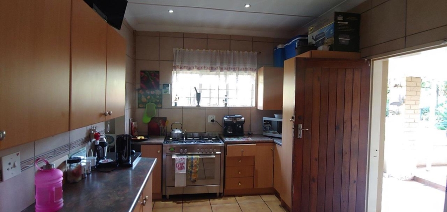 3 Bedroom Property for Sale in Heatherdale AH Gauteng