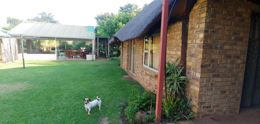 3 Bedroom Property for Sale in Heatherdale AH Gauteng