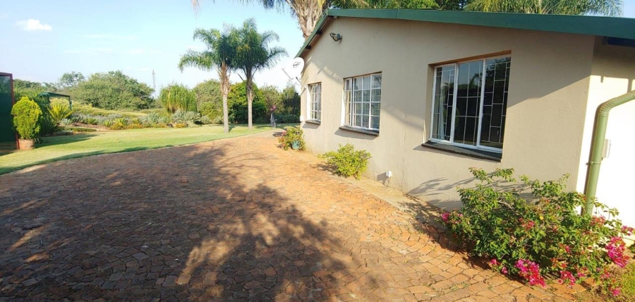 3 Bedroom Property for Sale in Heatherdale AH Gauteng