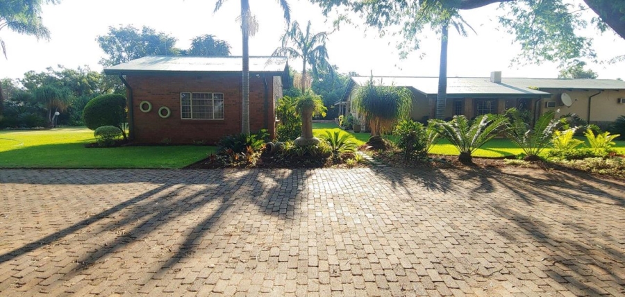 3 Bedroom Property for Sale in Heatherdale AH Gauteng