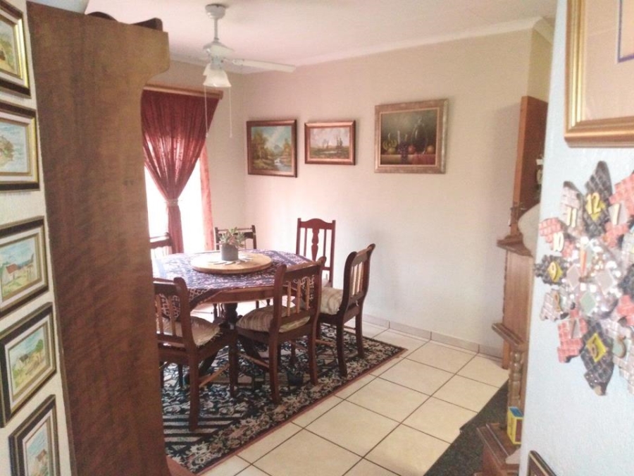 3 Bedroom Property for Sale in Hesteapark Gauteng