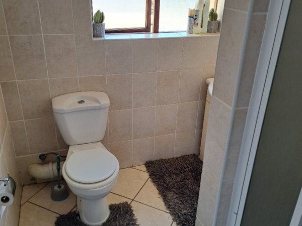 2 Bedroom Property for Sale in Halfway Gardens Gauteng