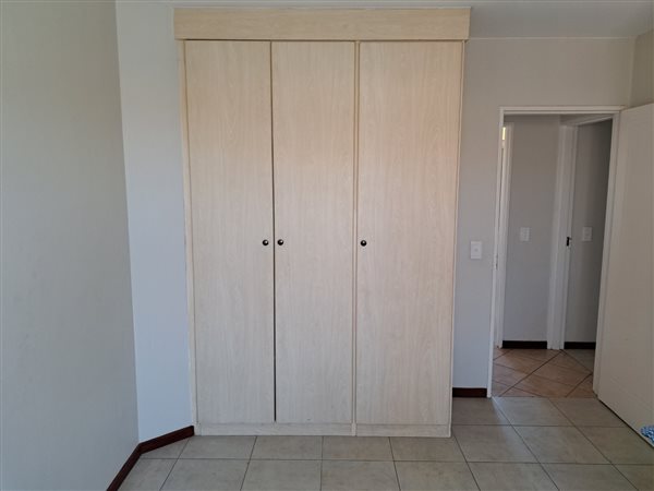 2 Bedroom Property for Sale in Halfway Gardens Gauteng