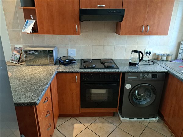 2 Bedroom Property for Sale in Halfway Gardens Gauteng