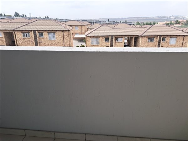 2 Bedroom Property for Sale in Noordwyk Gauteng