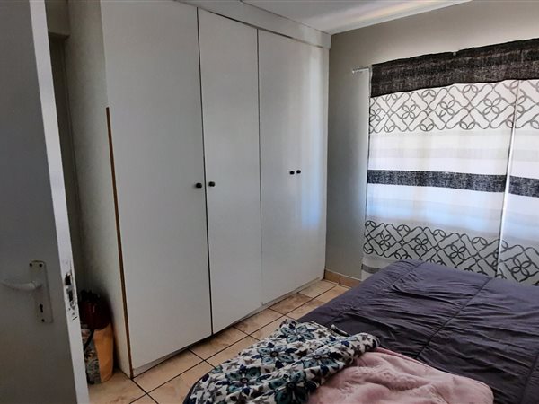 2 Bedroom Property for Sale in Halfway Gardens Gauteng