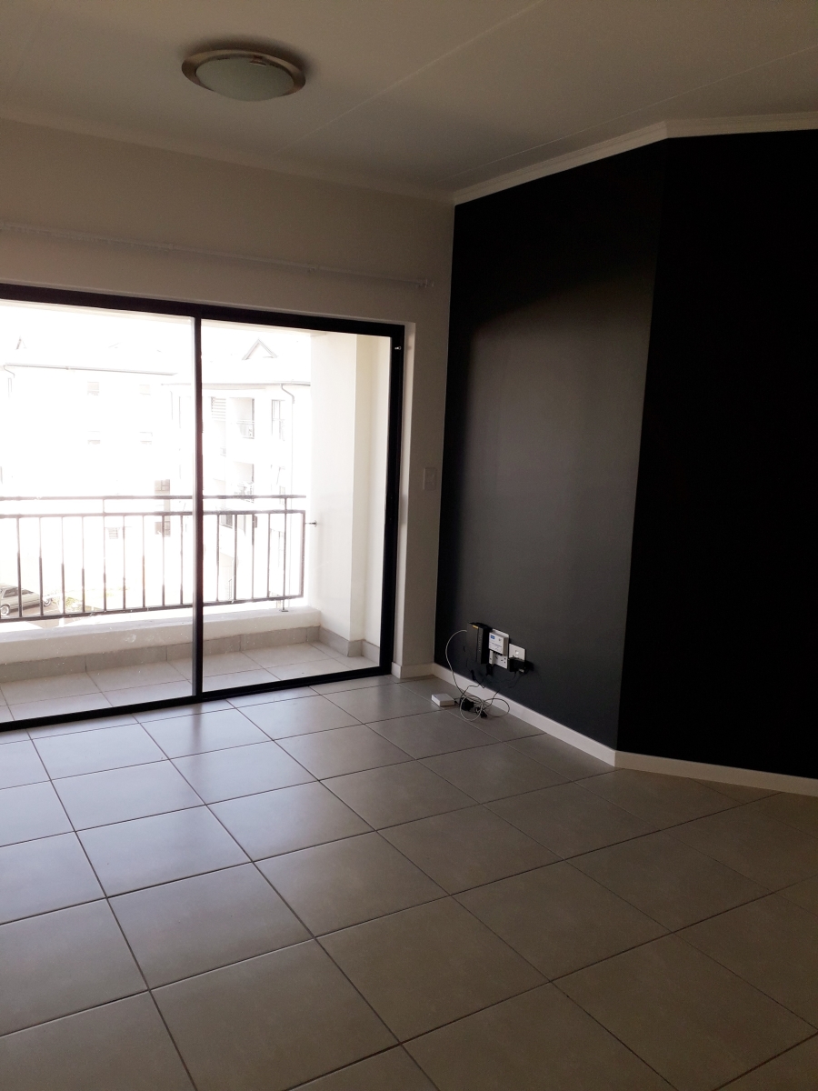 1 Bedroom Property for Sale in Modderfontein Gauteng