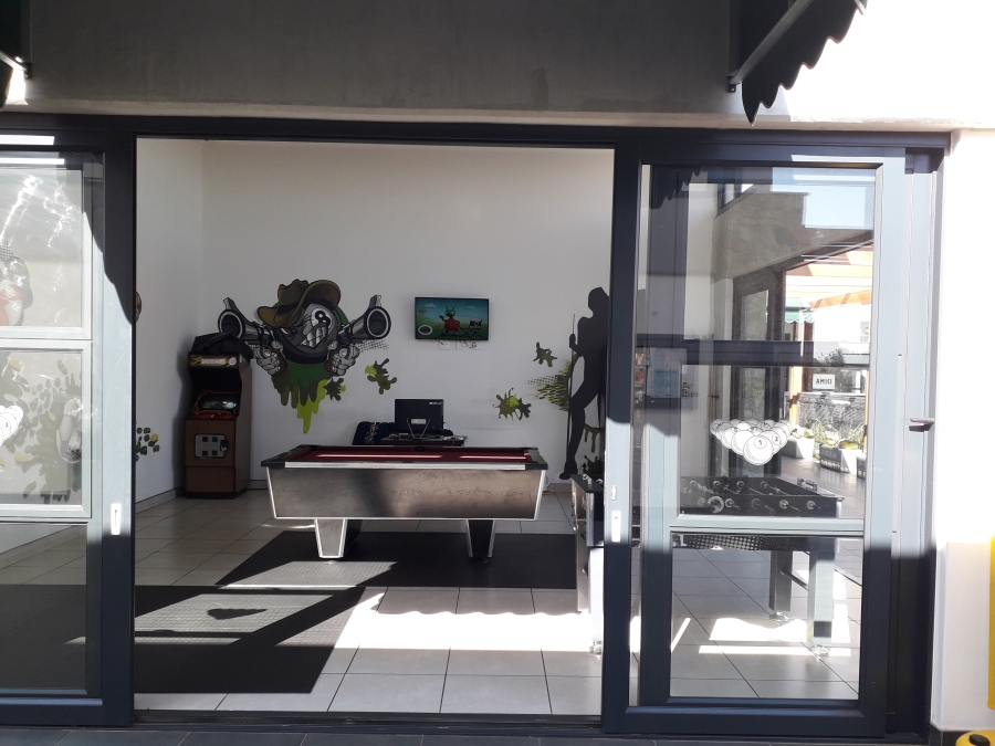 1 Bedroom Property for Sale in Modderfontein Gauteng