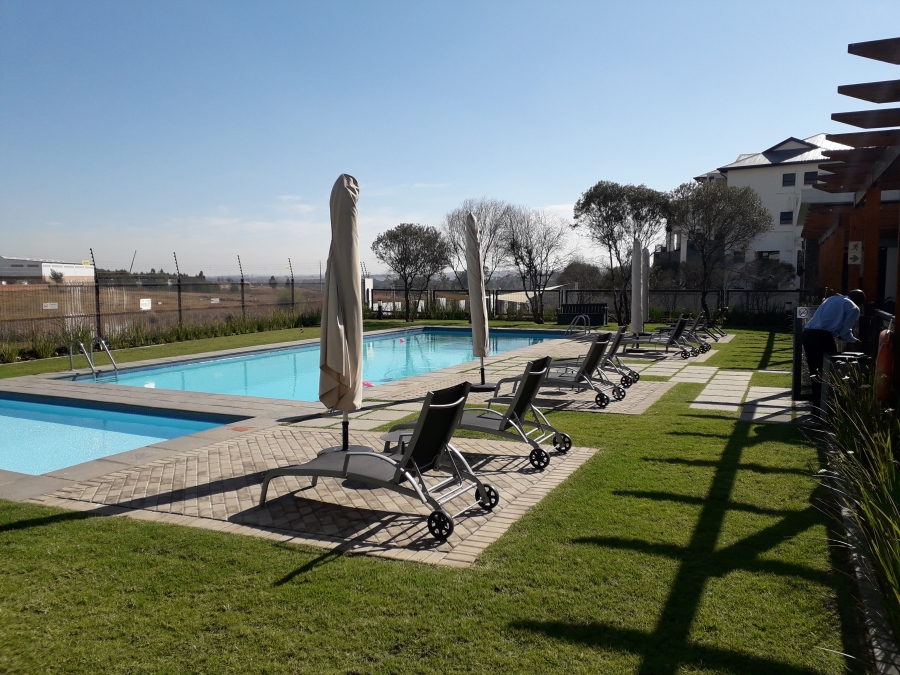1 Bedroom Property for Sale in Modderfontein Gauteng