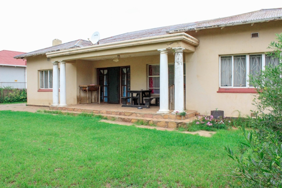 4 Bedroom Property for Sale in Selection Park Gauteng