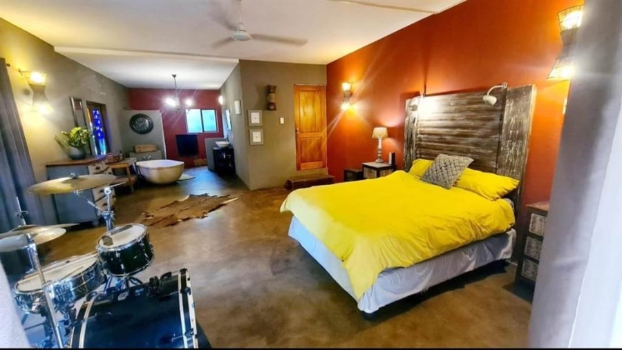 5 Bedroom Property for Sale in Roodeplaat Gauteng