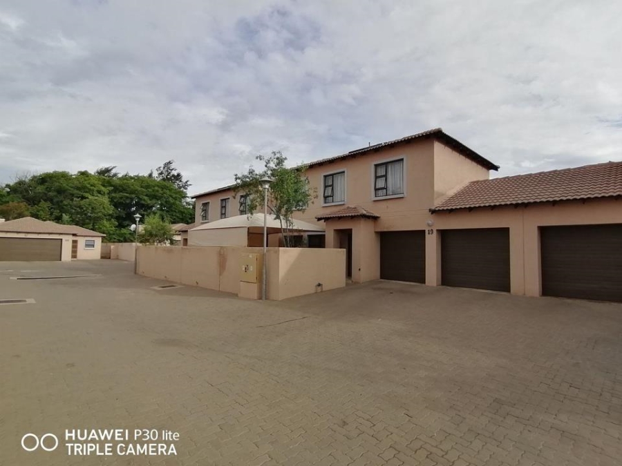 3 Bedroom Property for Sale in Montana Gauteng