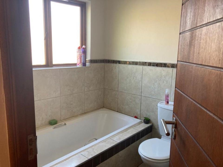 2 Bedroom Property for Sale in Pretoria Gauteng