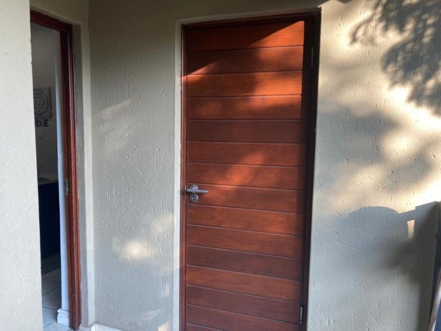 2 Bedroom Property for Sale in Pretoria Gauteng