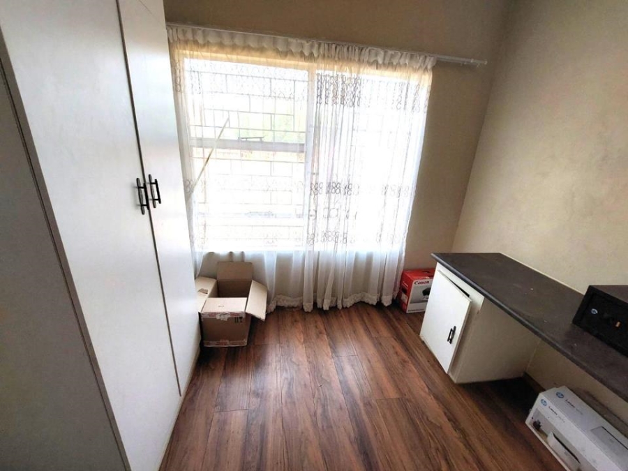 5 Bedroom Property for Sale in Ferryvale Gauteng
