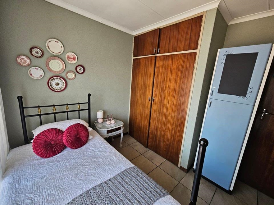 3 Bedroom Property for Sale in Berg En Dal Gauteng