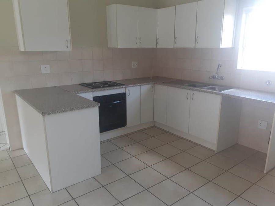 2 Bedroom Property for Sale in Birchleigh Gauteng