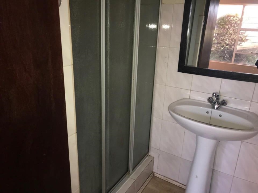 3 Bedroom Property for Sale in Glen Marais Gauteng