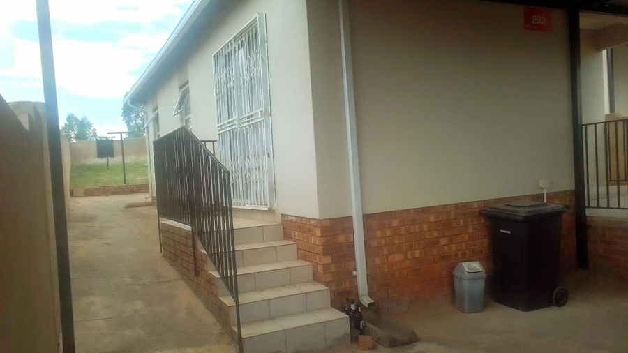 3 Bedroom Property for Sale in Glenway Estate Gauteng