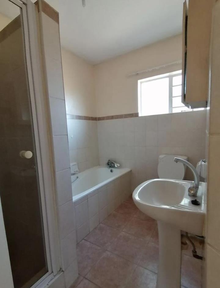 2 Bedroom Property for Sale in Montana Gauteng