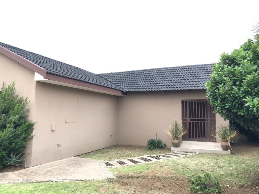 0 Bedroom Property for Sale in Falcon Ridge Gauteng