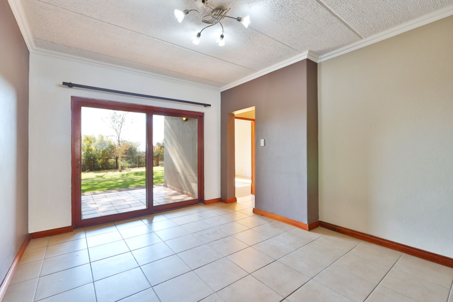 2 Bedroom Property for Sale in Carlswald North Estate Gauteng