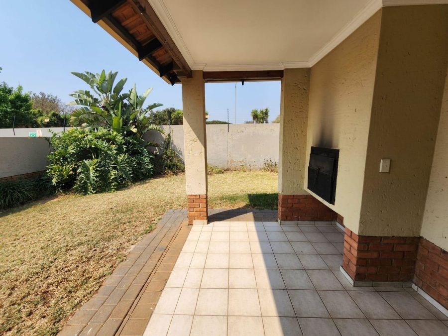 3 Bedroom Property for Sale in Sinoville Gauteng