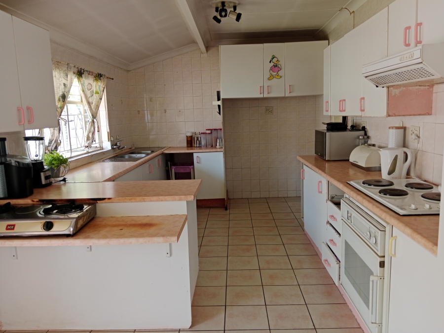 3 Bedroom Property for Sale in Tileba Gauteng