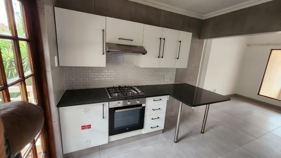 To Let 1 Bedroom Property for Rent in Glen Atholl Gauteng