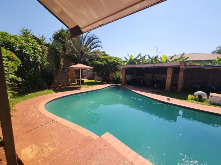 4 Bedroom Property for Sale in Pretoria Gardens Gauteng