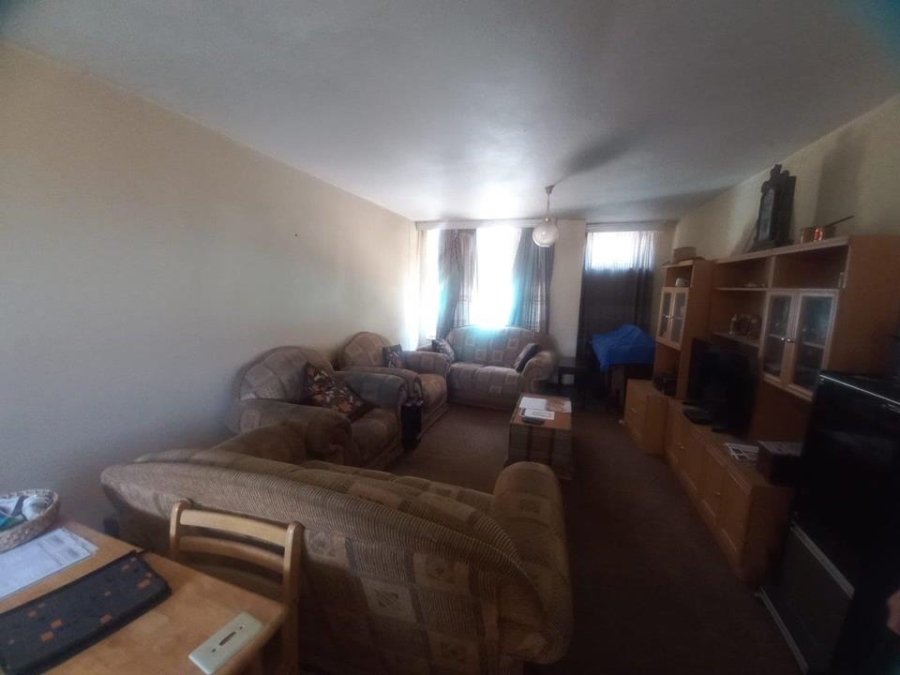  Bedroom Property for Sale in Wonderboom South Gauteng