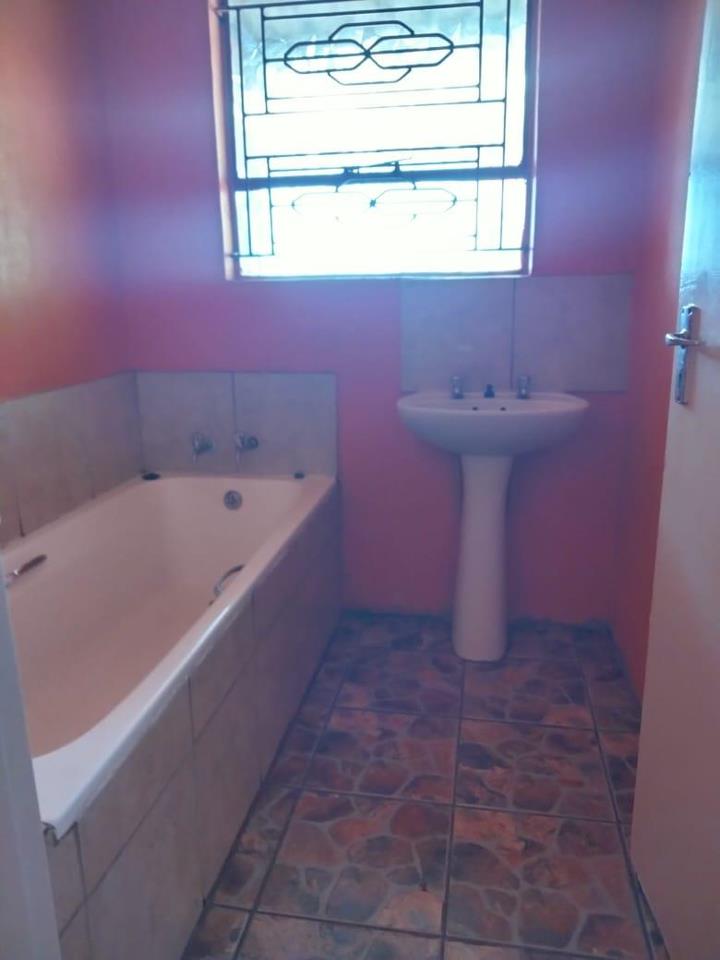 3 Bedroom Property for Sale in Lotus Gardens Gauteng