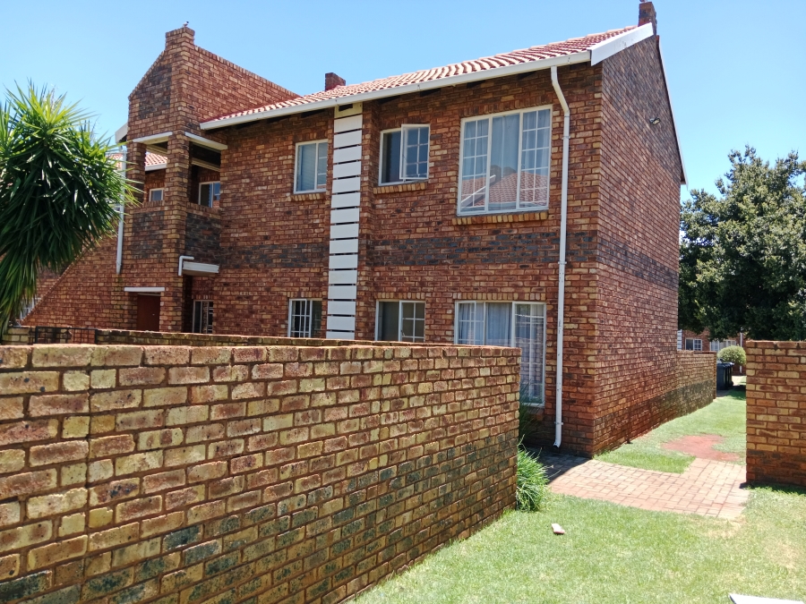 2 Bedroom Property for Sale in Clarina Gauteng