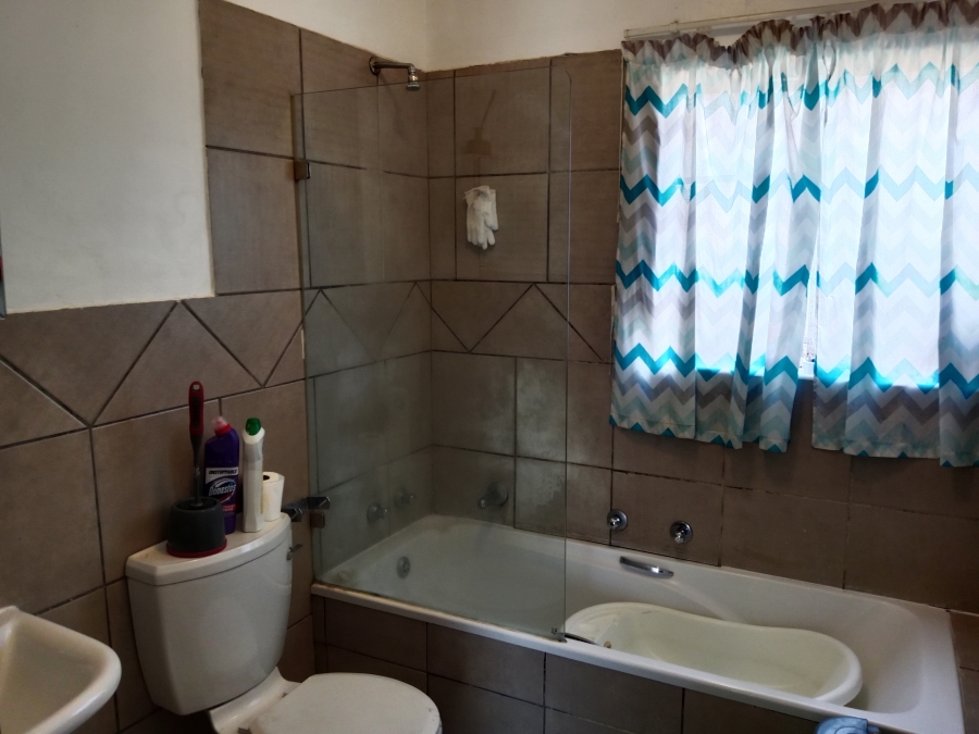 2 Bedroom Property for Sale in Clarina Gauteng