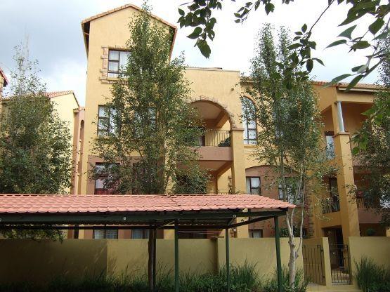 2 Bedroom Property for Sale in Lonehill Gauteng