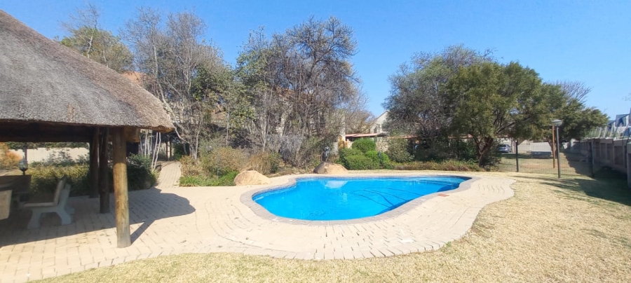 1 Bedroom Property for Sale in Paulshof Gauteng