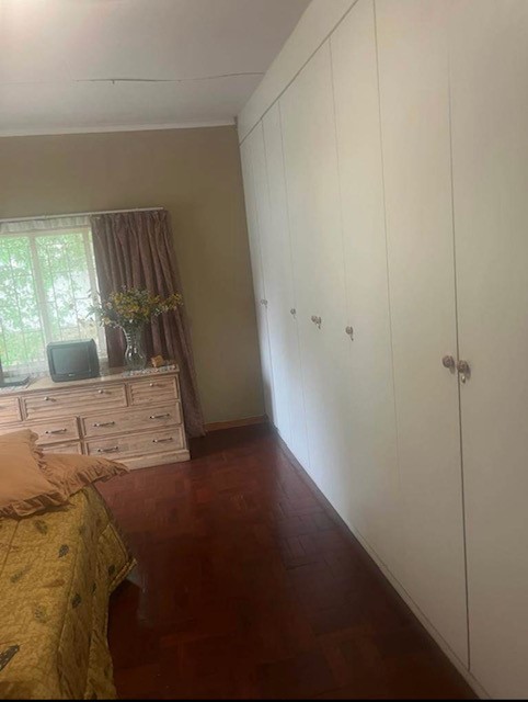 2 Bedroom Property for Sale in Cyrildene Gauteng