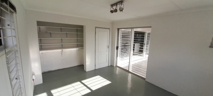 2 Bedroom Property for Sale in Newlands Gauteng