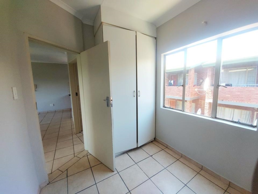 2 Bedroom Property for Sale in Pretoria Gardens Gauteng