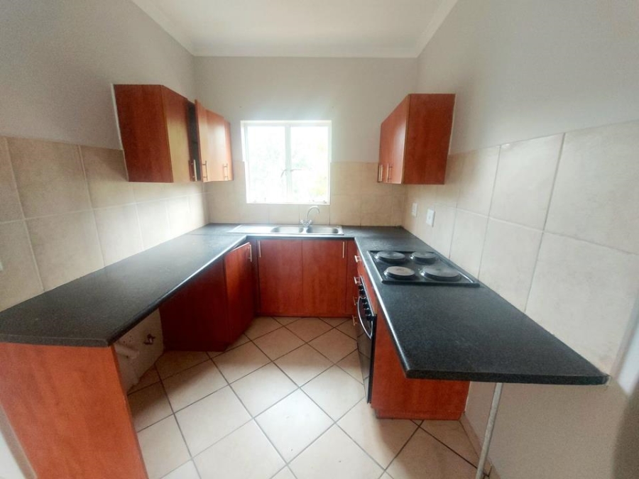 2 Bedroom Property for Sale in Pretoria Gardens Gauteng