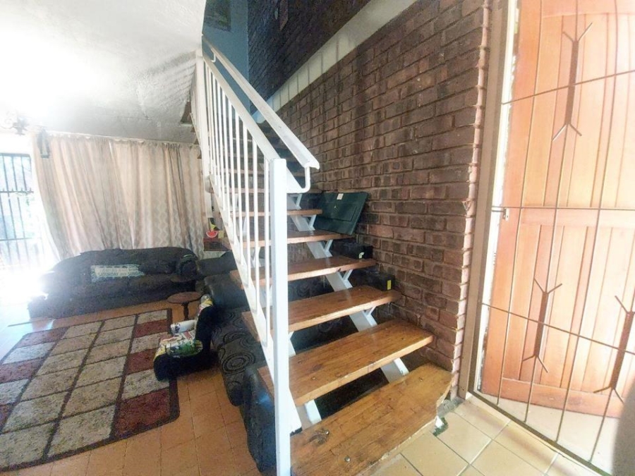 2 Bedroom Property for Sale in Claremont Gauteng