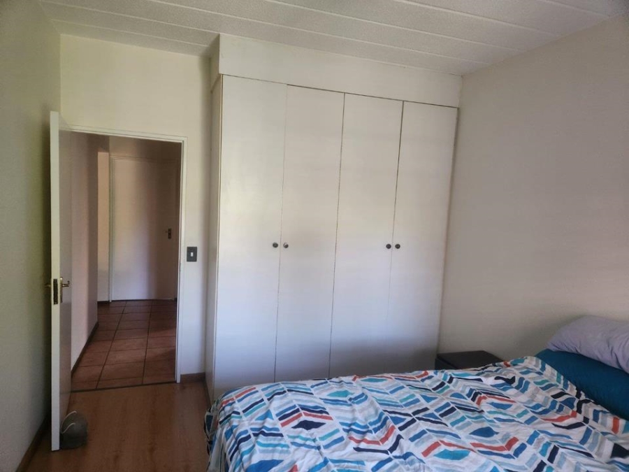 2 Bedroom Property for Sale in Magaliessig Gauteng