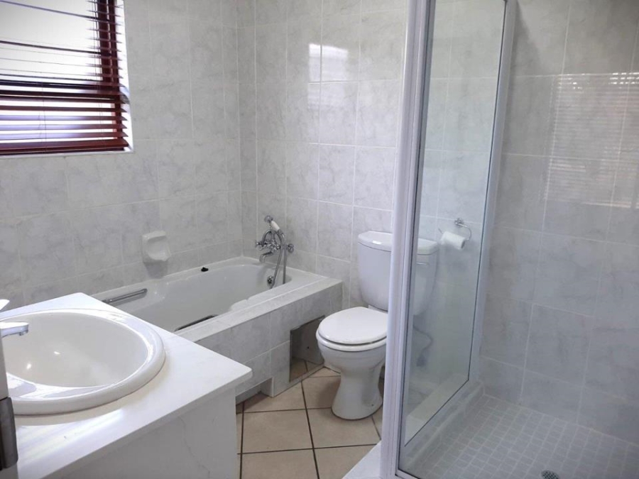 2 Bedroom Property for Sale in Bryanston Gauteng