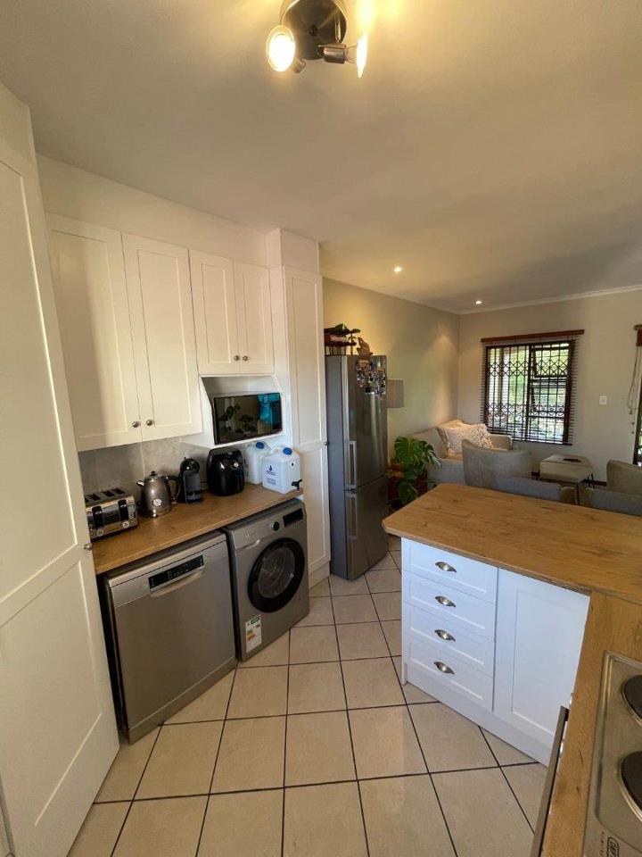 2 Bedroom Property for Sale in Bryanston Gauteng