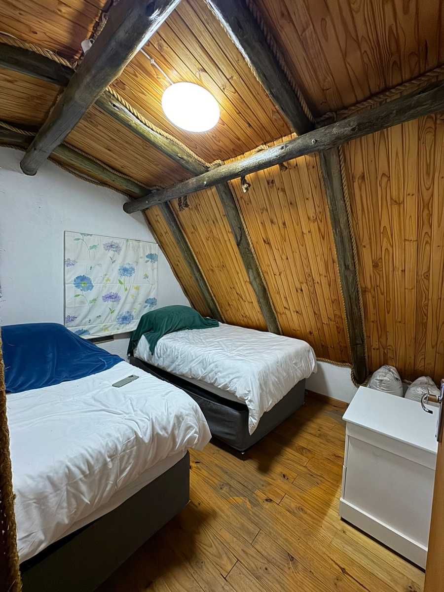 5 Bedroom Property for Sale in Lochvaal Gauteng