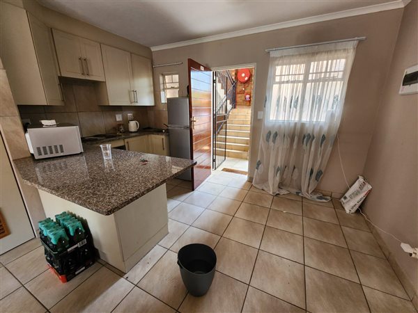 1 Bedroom Property for Sale in Annlin Gauteng