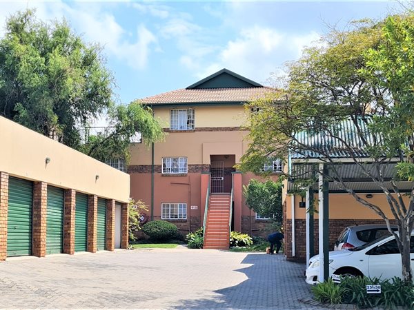 To Let 3 Bedroom Property for Rent in Elardus Park Gauteng