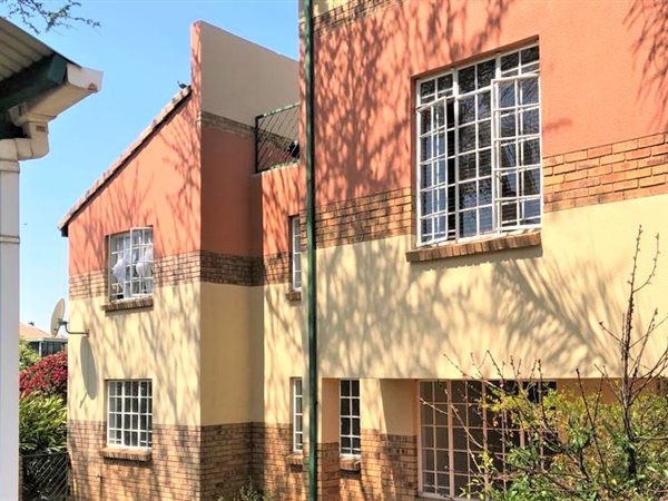 To Let 3 Bedroom Property for Rent in Elardus Park Gauteng